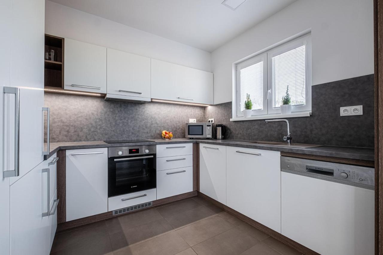 Apartmany Zabukem Mlynicky Dvur Eksteriør billede